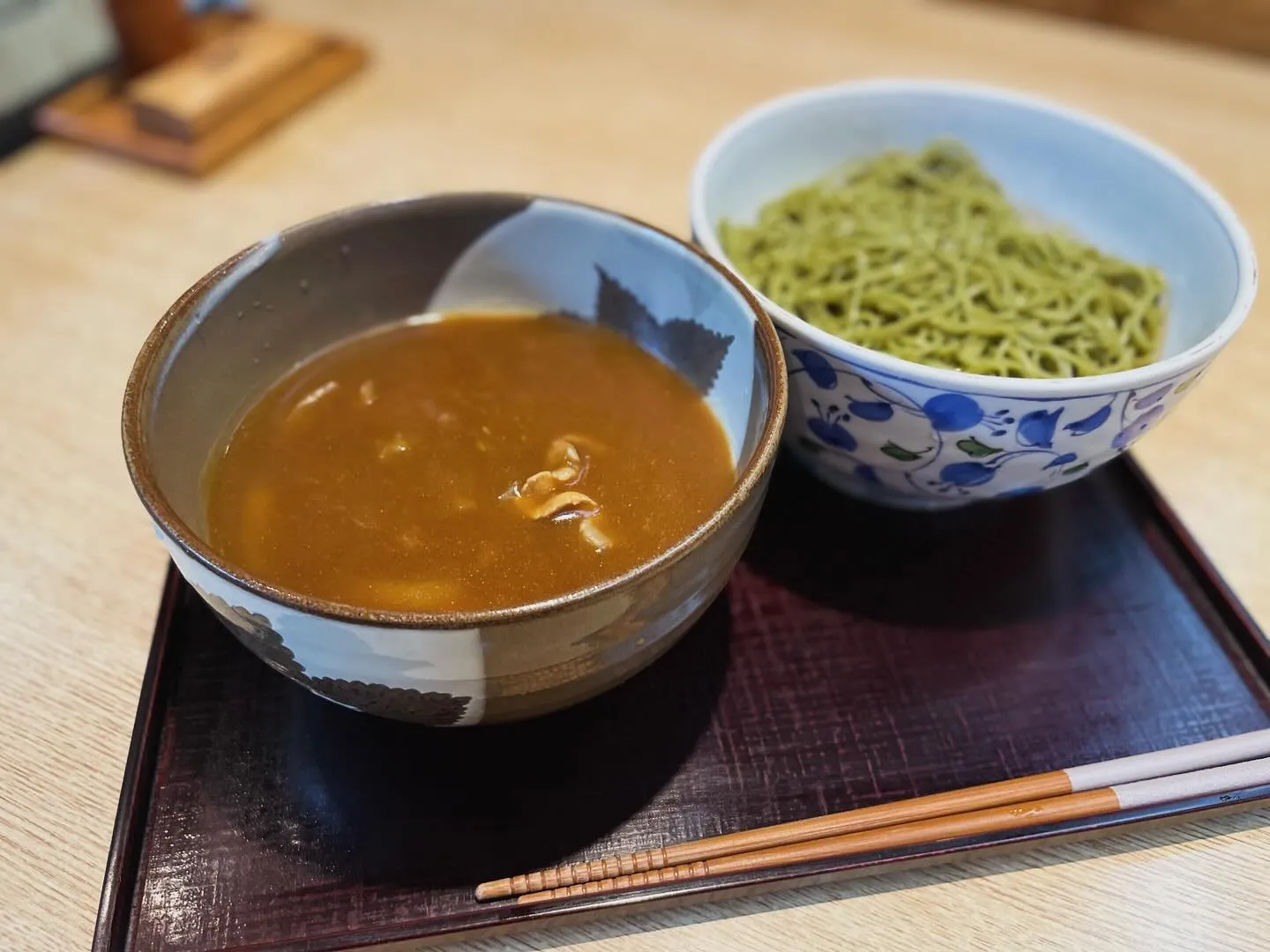 【世田谷　蕎麦　茶そば　いな垣】